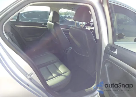 2007 Volkswagen Jetta Wolfsburg Edition from USA, damaged, VIN 3VWEF71K67M081314